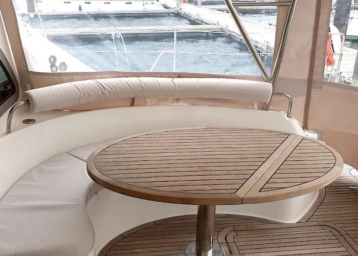 Catamaran One * Ponta Delgada